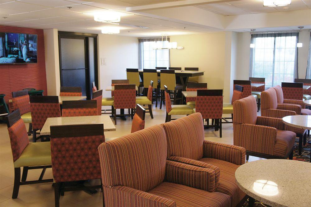 La Quinta Inn & Suites - New River Gorge National Park Summersville Exterior foto